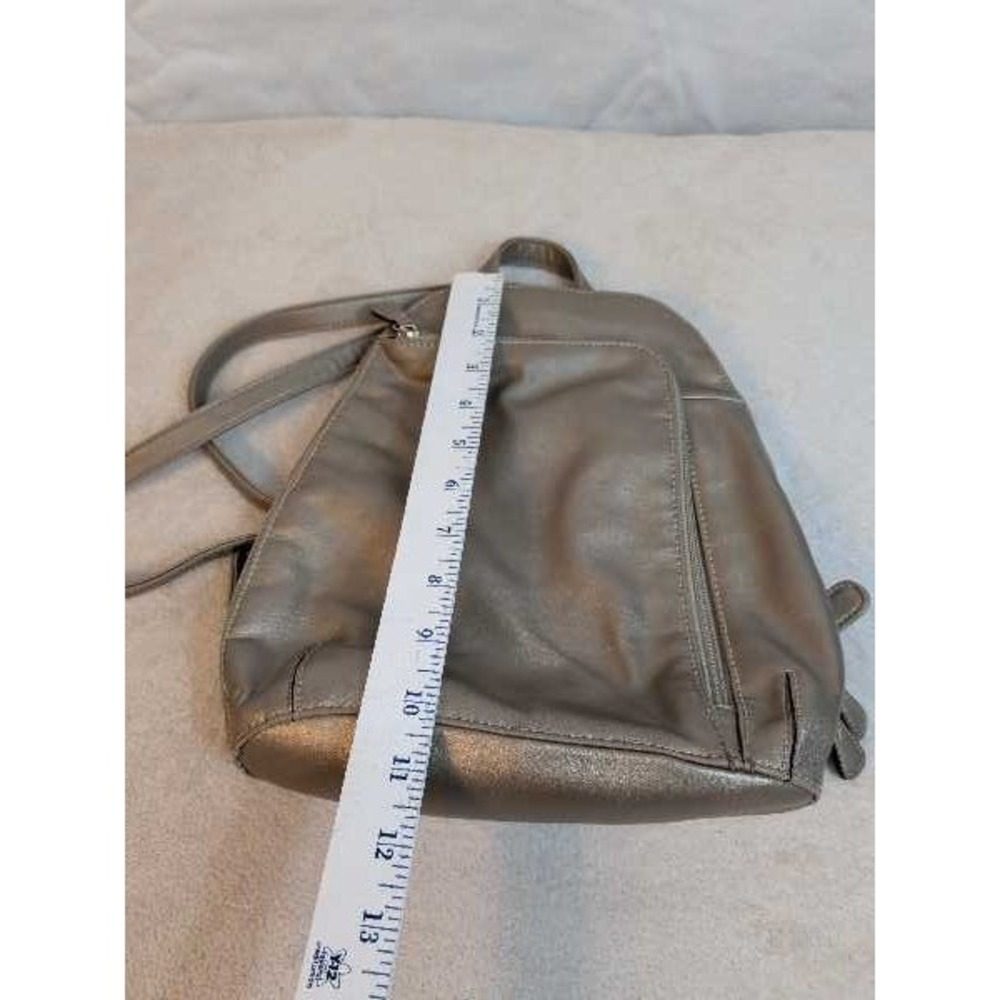 Bellerose Metallic Backpack Purse Fashionable Everyday Chic - Picture 8 of 9